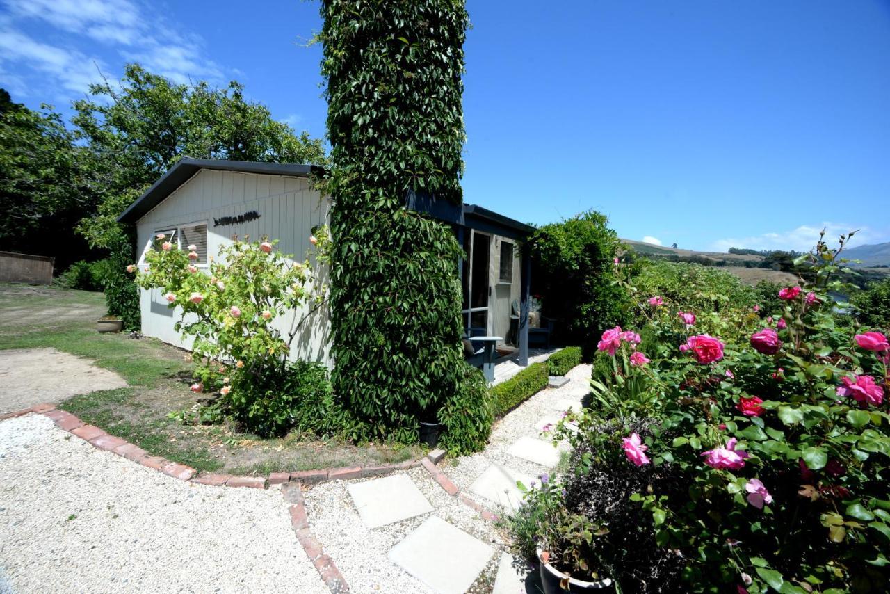 L'Abri Bed And Breakfast Акароа Экстерьер фото