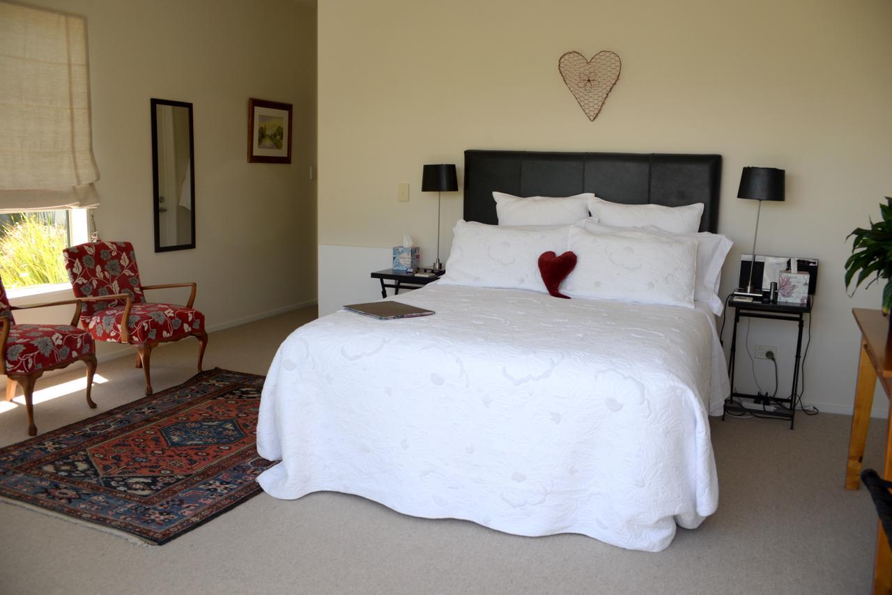L'Abri Bed And Breakfast Акароа Экстерьер фото